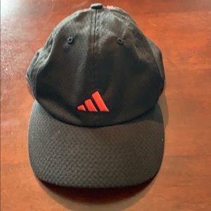 Woman’s baseball hat